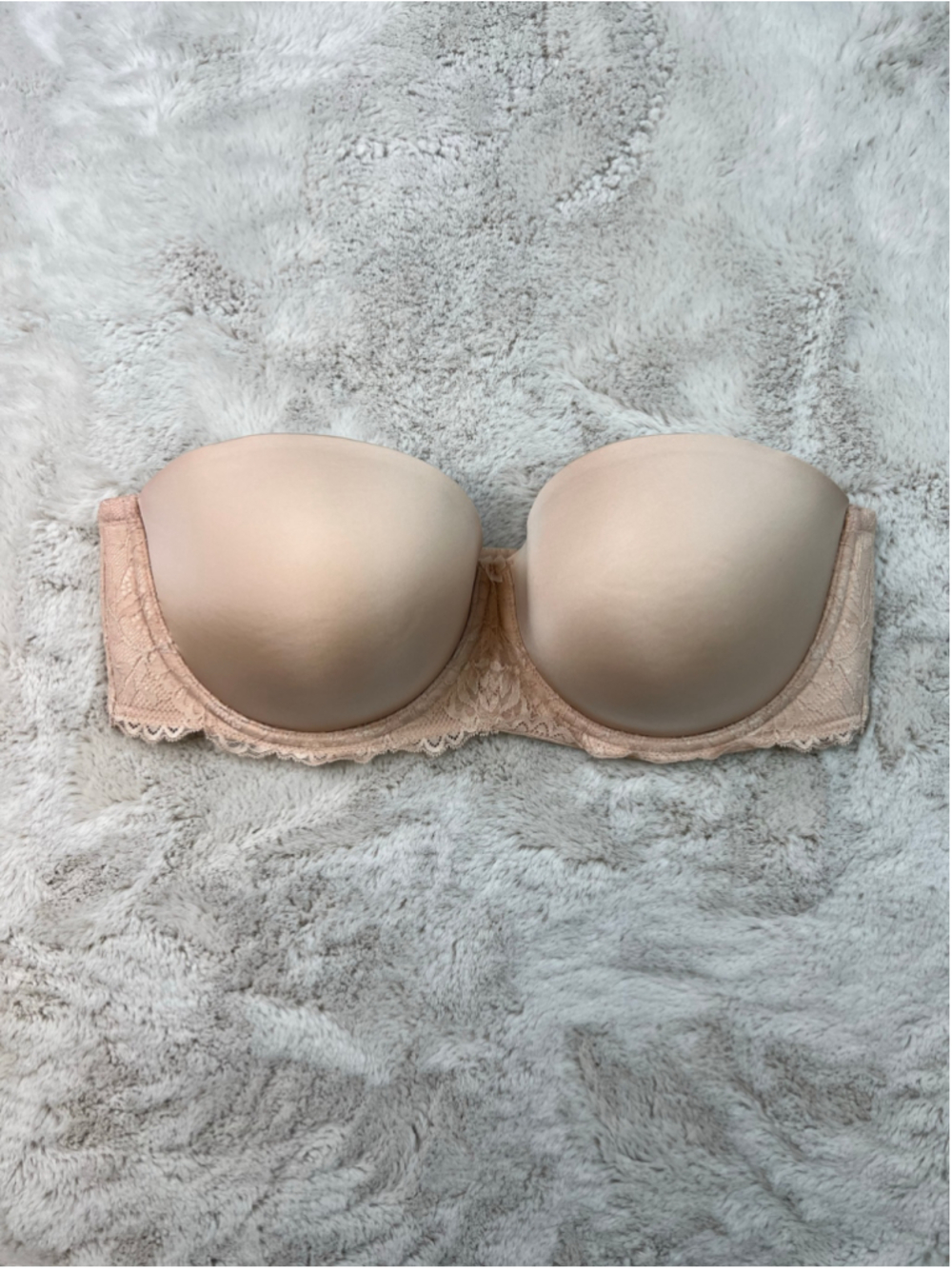 Torrid Curve Strapless Bra 40DD Beige Lightly Lined Nude None Slip Wide Strap